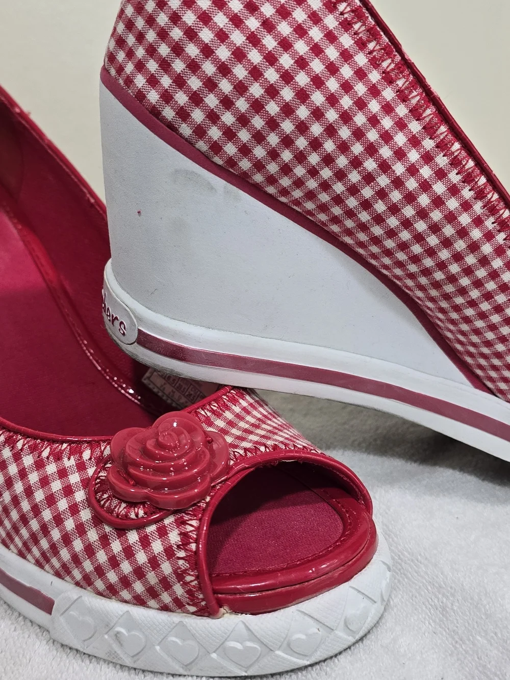 Skechers Women's Red Gingham Peep-Toe Flats